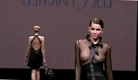 Жаркая Бити в кровати, порно видео