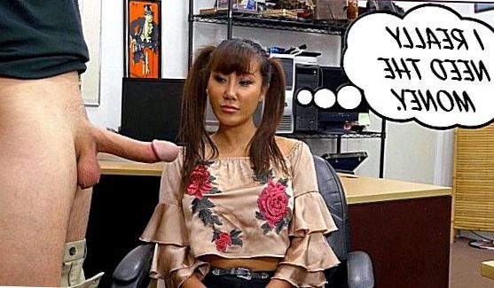 Девушка ласкает свою киску по вебке для парня, порно видео