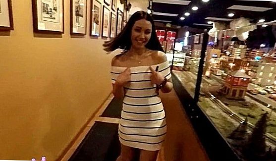 Chelsie Rae was roaming the streets, looking for black cock, порно видео