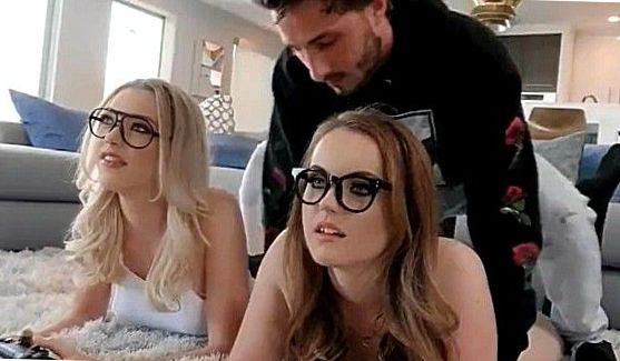 Tanya Tate - Лесбиянки на кровати, порно видео