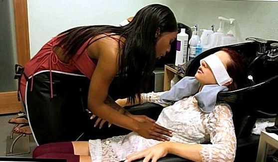 Порнозвезды: Текла осталась после занятий в классе с преподавателем, порно видео
