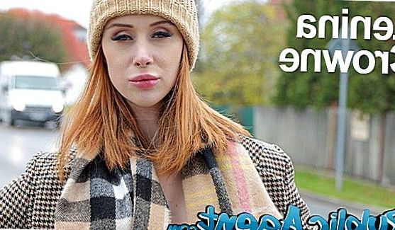 Телочку ебут на улице в киску и вставляют в жопу палец, порно видео