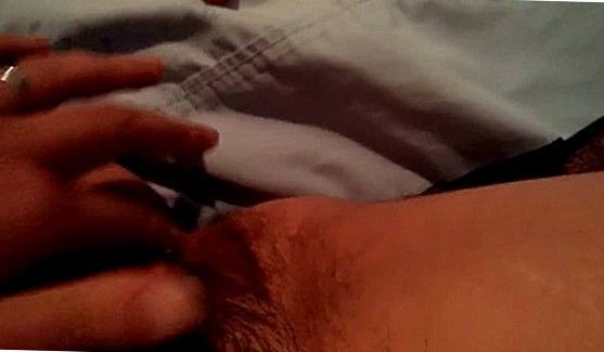 Блондинка с натуральными формами хочет секса на пляже, порно видео